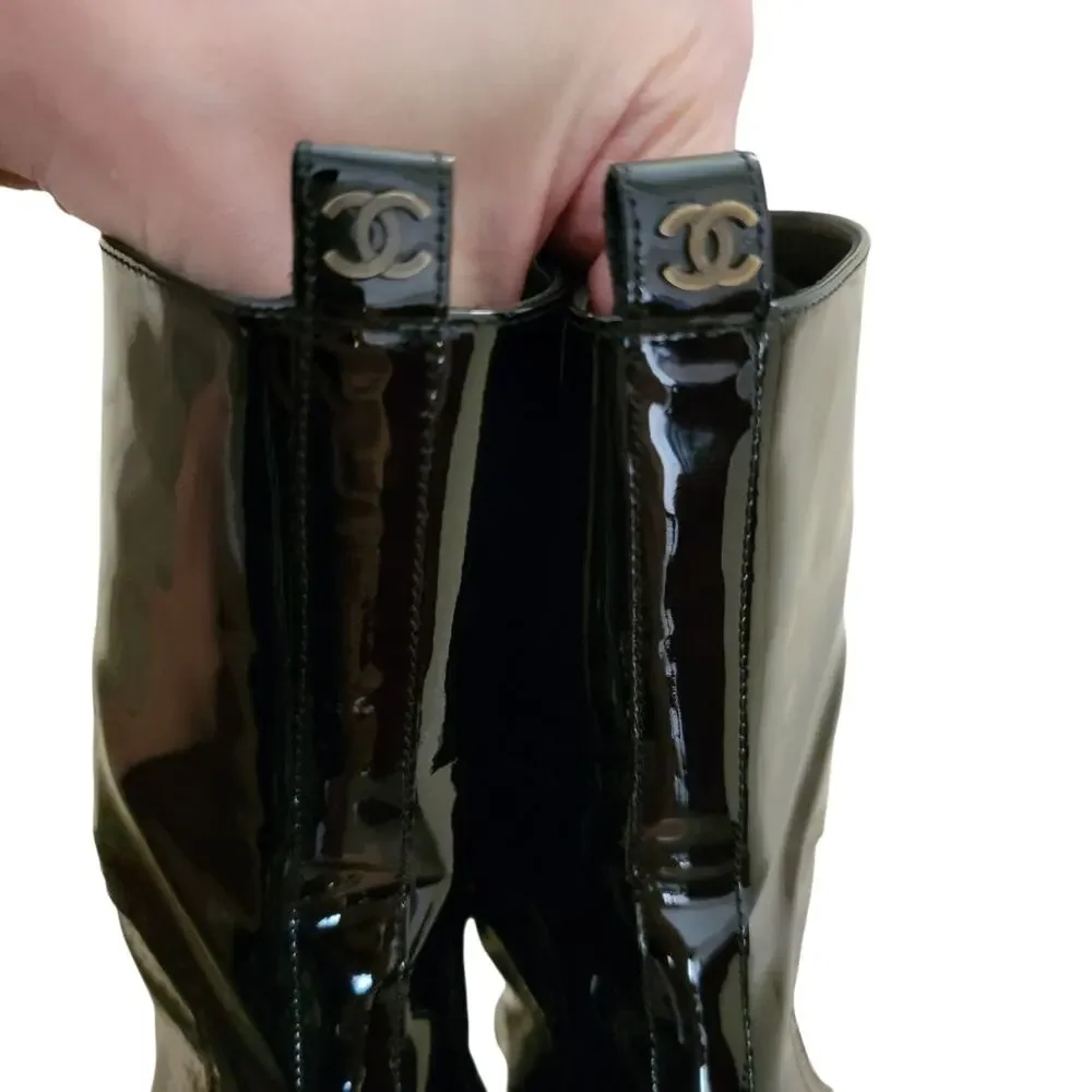 Chanel Ankle Boots Vintage Patent Leather Black Logo CC Lace-Up Heels IT 37.5 7